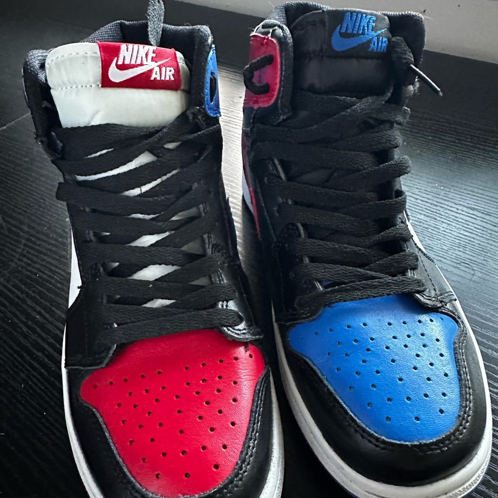 Nike Air Jordan 1 High OG UNC